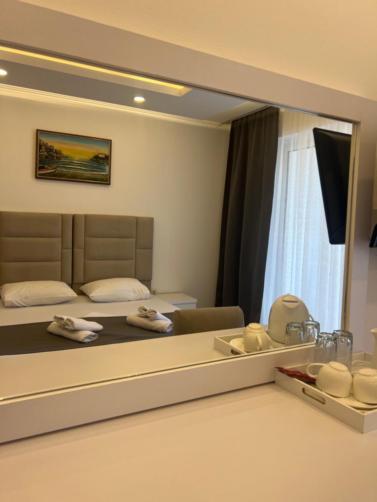 Apartments Fati & Flori Ulcinj Exterior foto